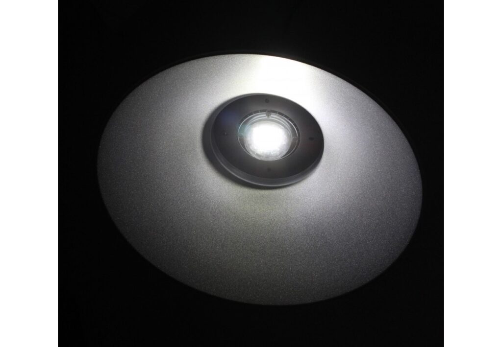 โคมไฮเบย์ LED GKD-043 100W (เดย์ไลท์) IWACHI